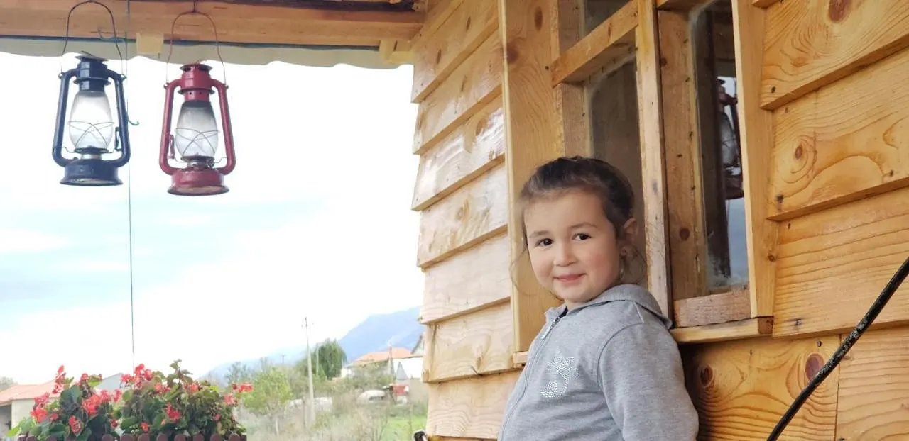 Camping Life On The Farm Hotel Nepravishte