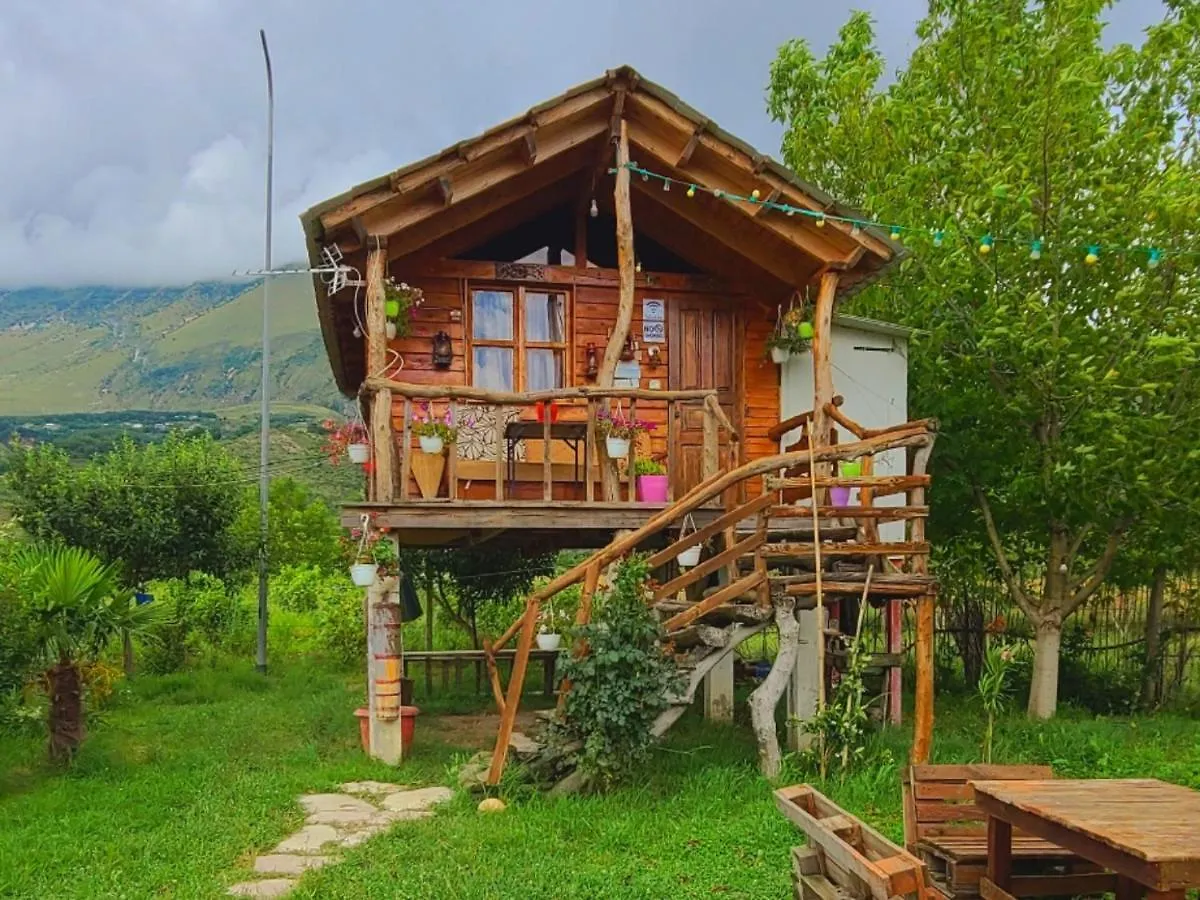 Camping Life On The Farm Hotel Nepravishte