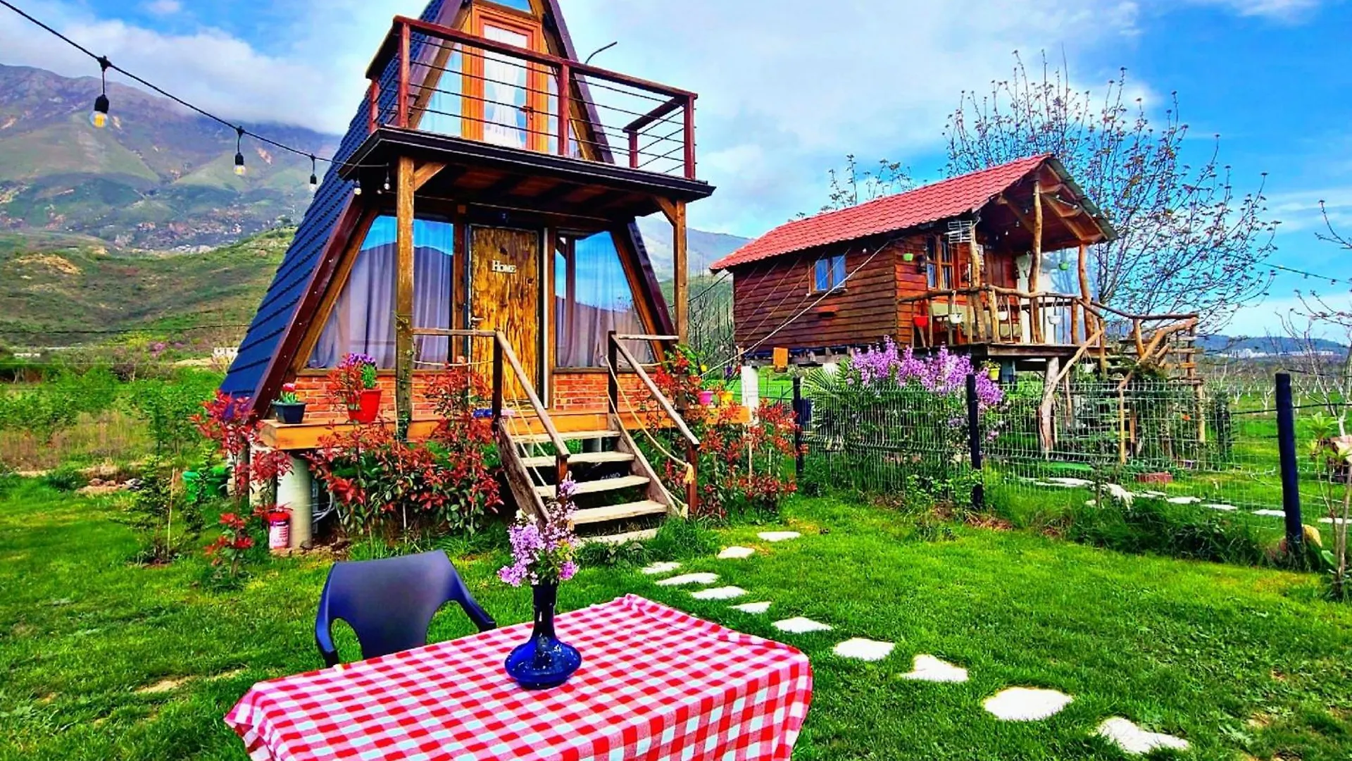 Hotel Life On The Farm Nepravishte 0*,  Albánie